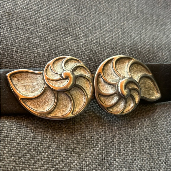 Paquette black leather conch belt size small - Picture 5 of 8